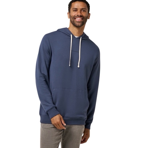 Travis Mathew Other - Travis Mathew Men’s Soft Coastal Cloud Hoodie With a Drawstring in Indigo Size L